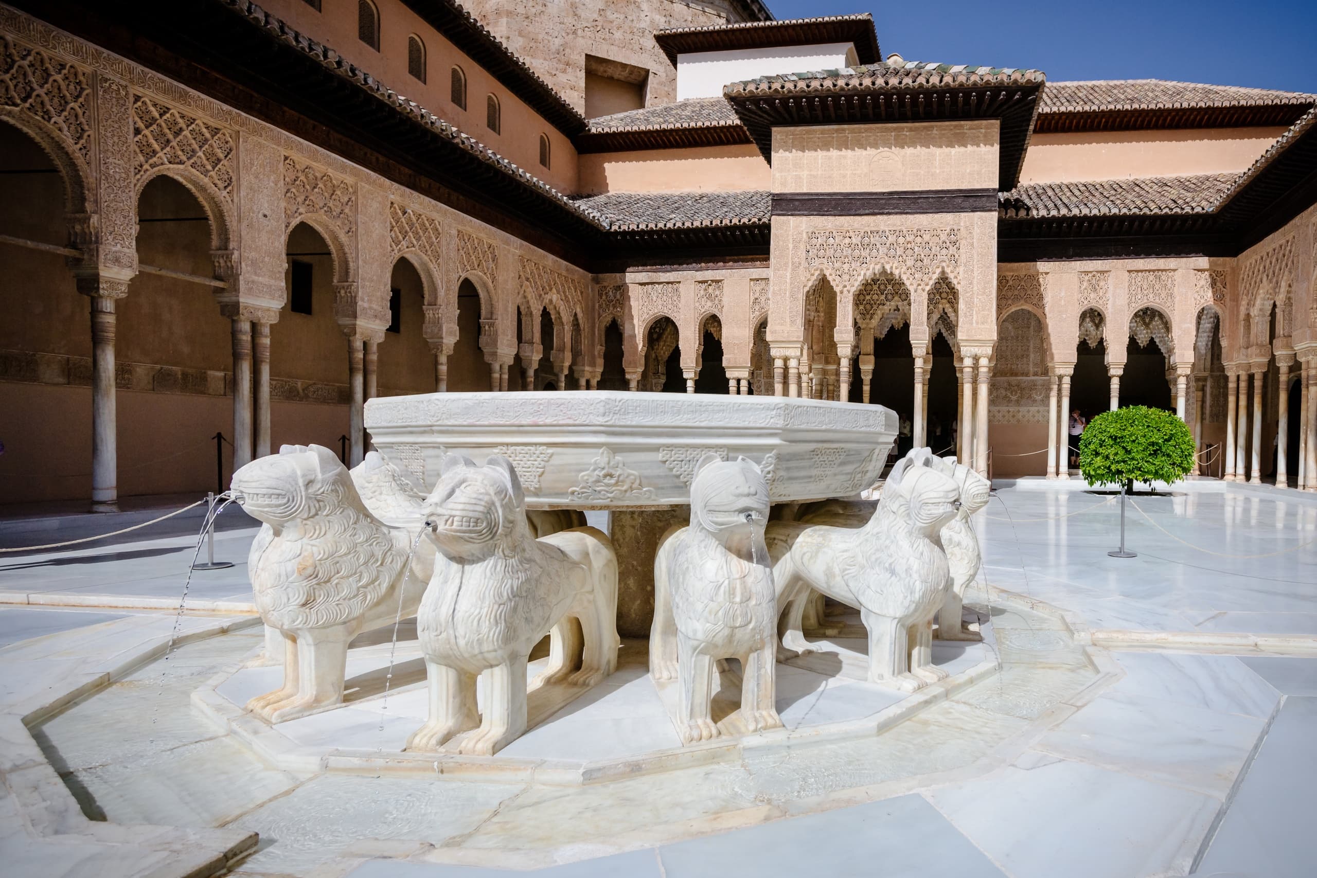 Alhambra • Visita Guiada