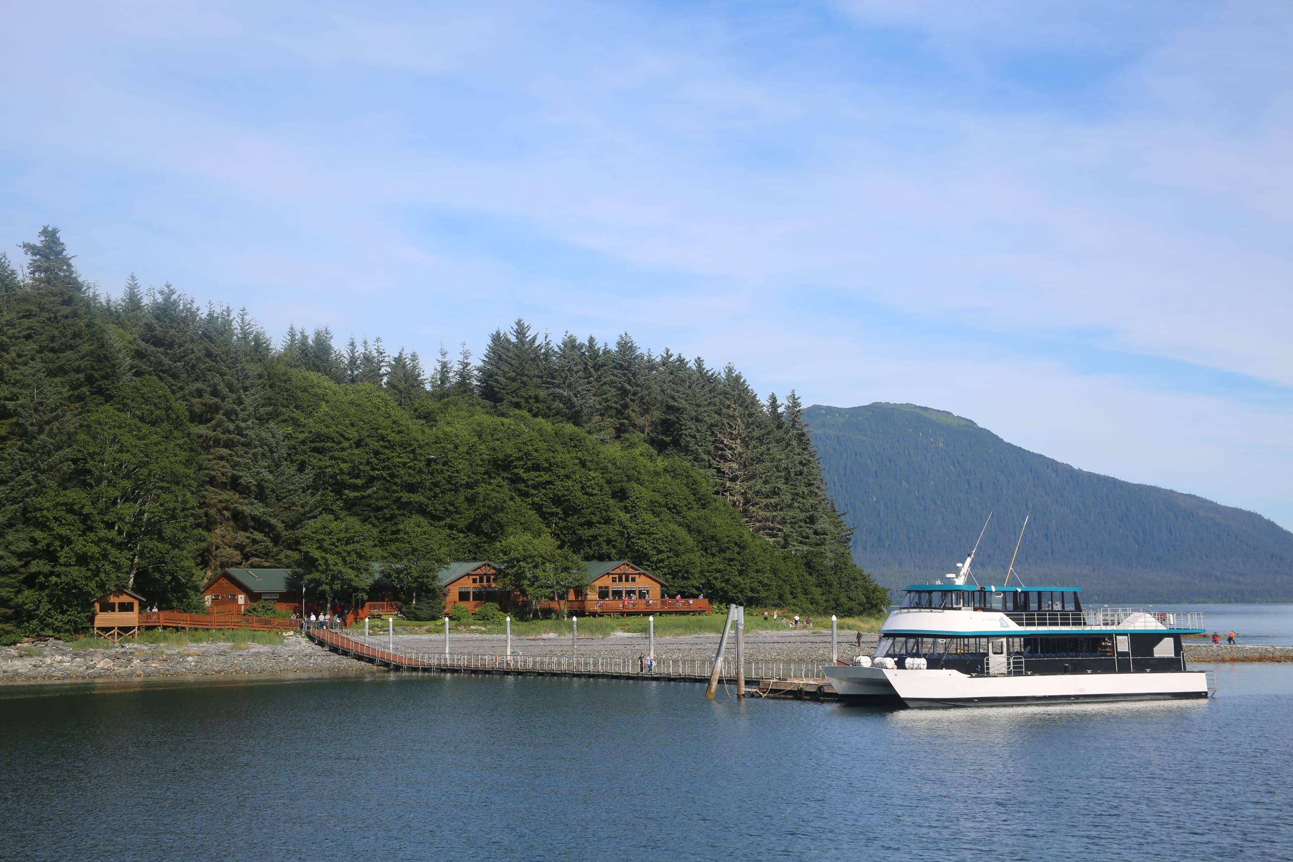 Alaska Island Dining at Orca Point Lodge & Whale Quest