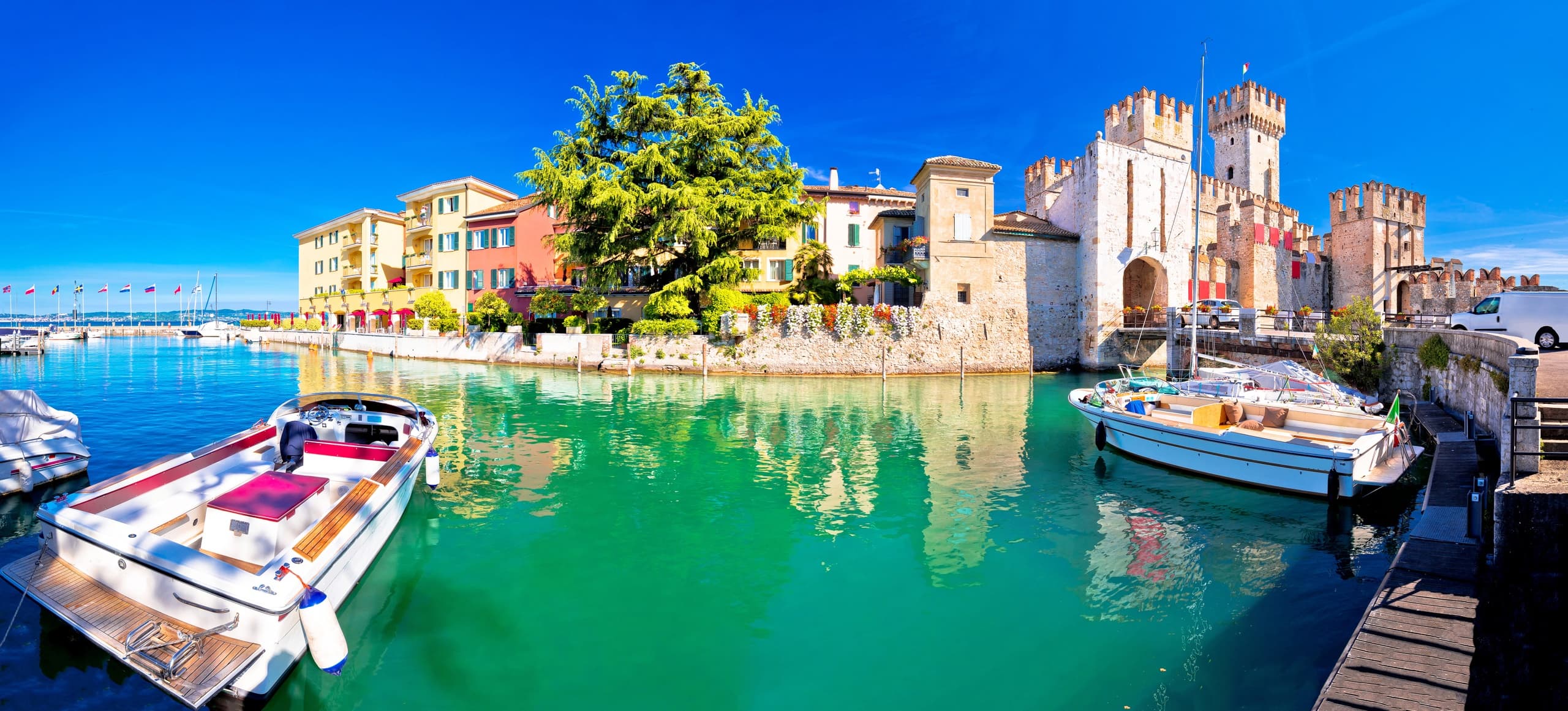 Sirmione Private Romantic Speedboat Tour