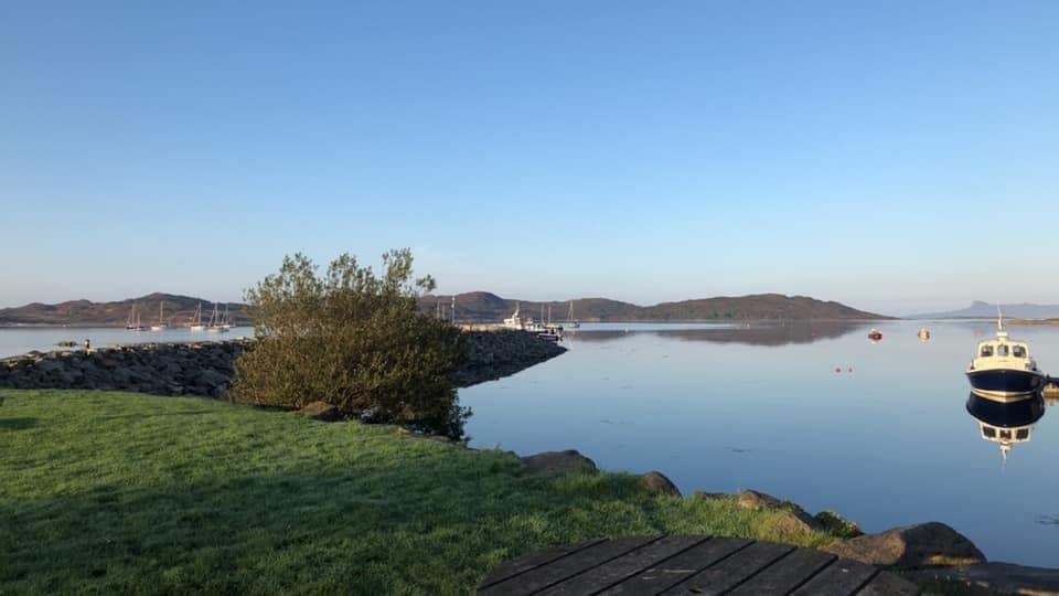 Arisaig > Eigg (one way)