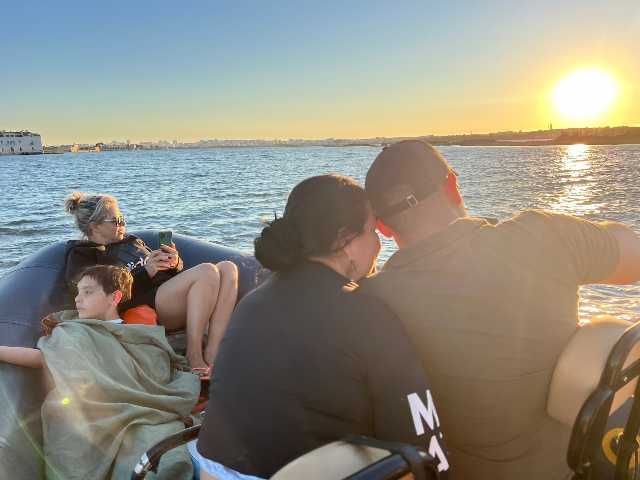 Tailor-Made🥂Boat Charter