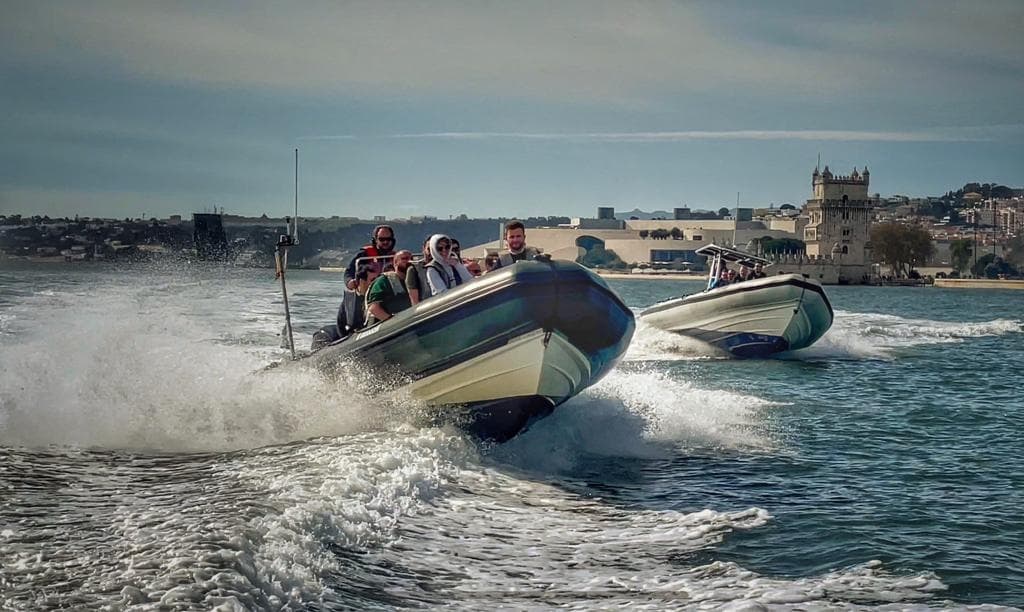 Lisbon: Speedboat Trip to Bugio Lighthouse