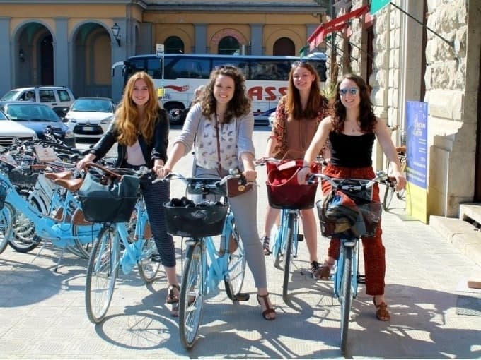 Guided Bike Tour of Lucca and the walls