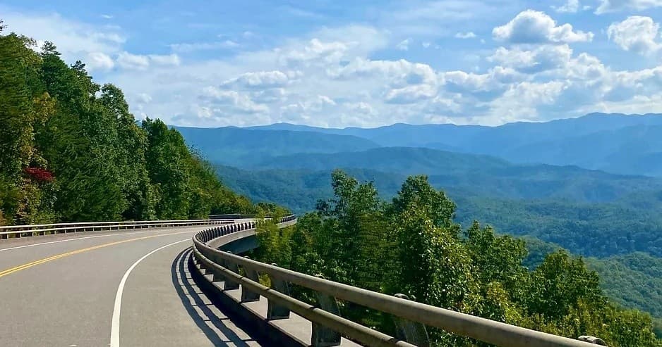 Highlights of the Smokies - Sips, Scenery & Stories