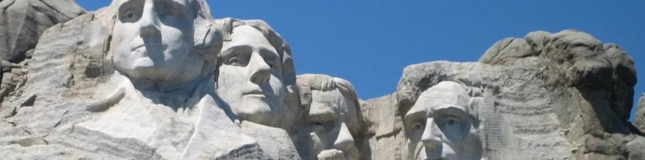 Mount Rushmore to Yellowstone Tour