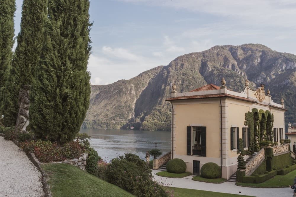 Lake Como boat tour with captain & Villa Balbianello garden walk