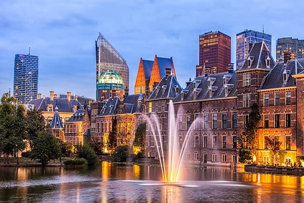 The Hague + Leiden Tour
