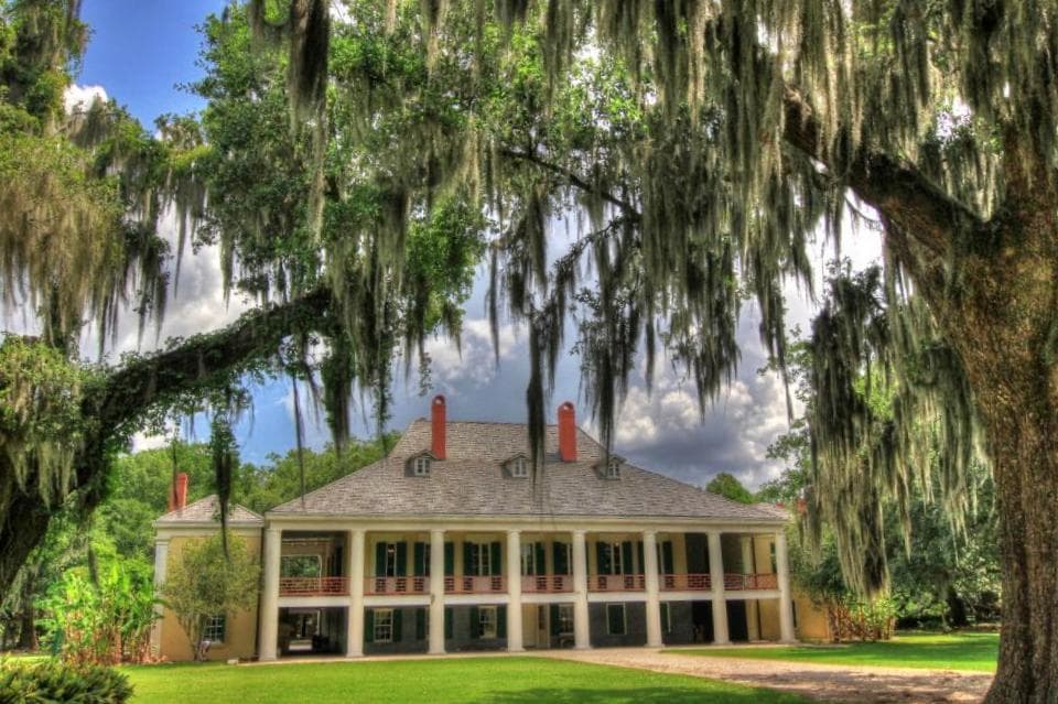 Destrahan Plantation & City Tour