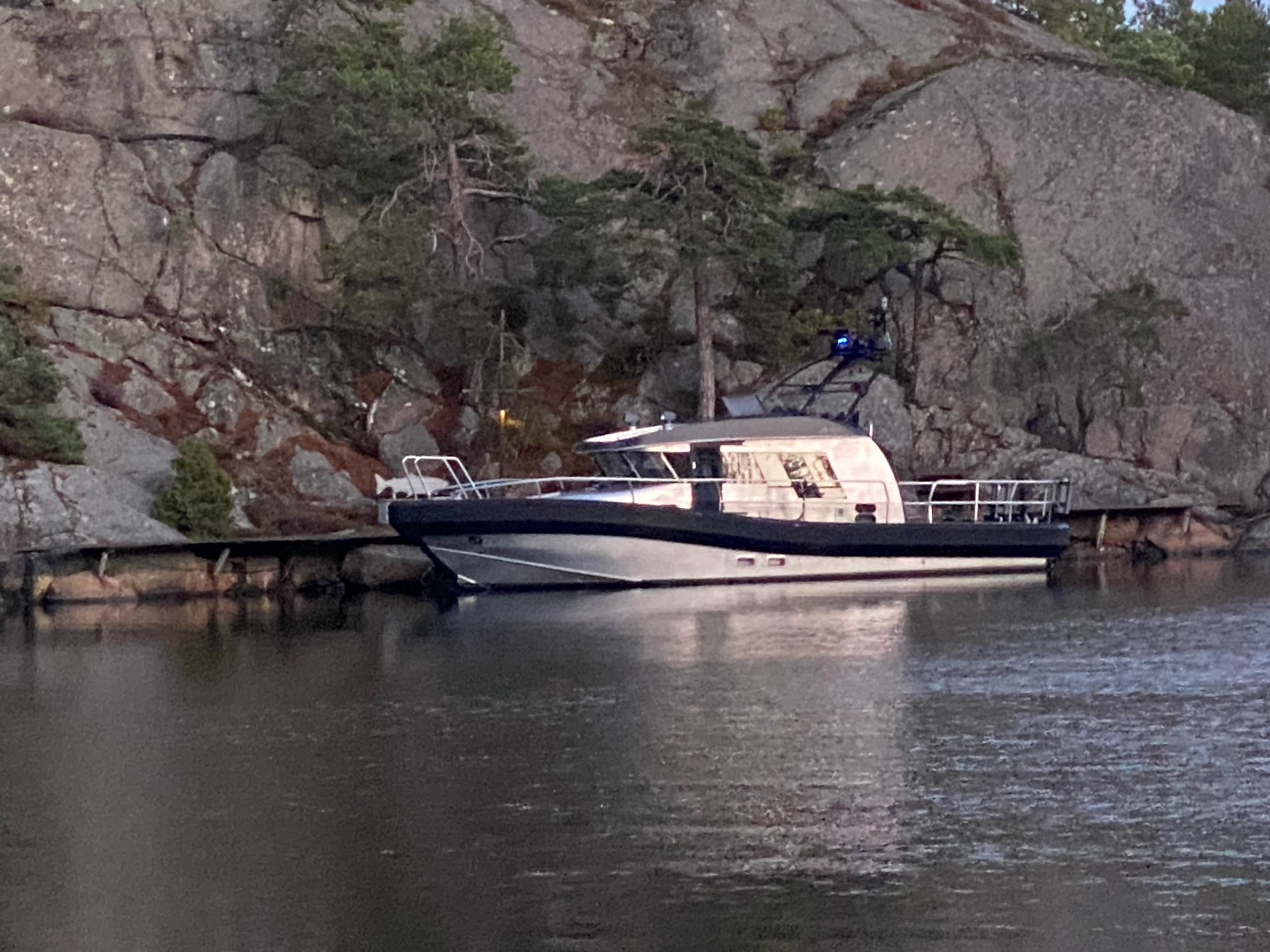 Private tour - Explorer Cabin boat - Archipelago tours