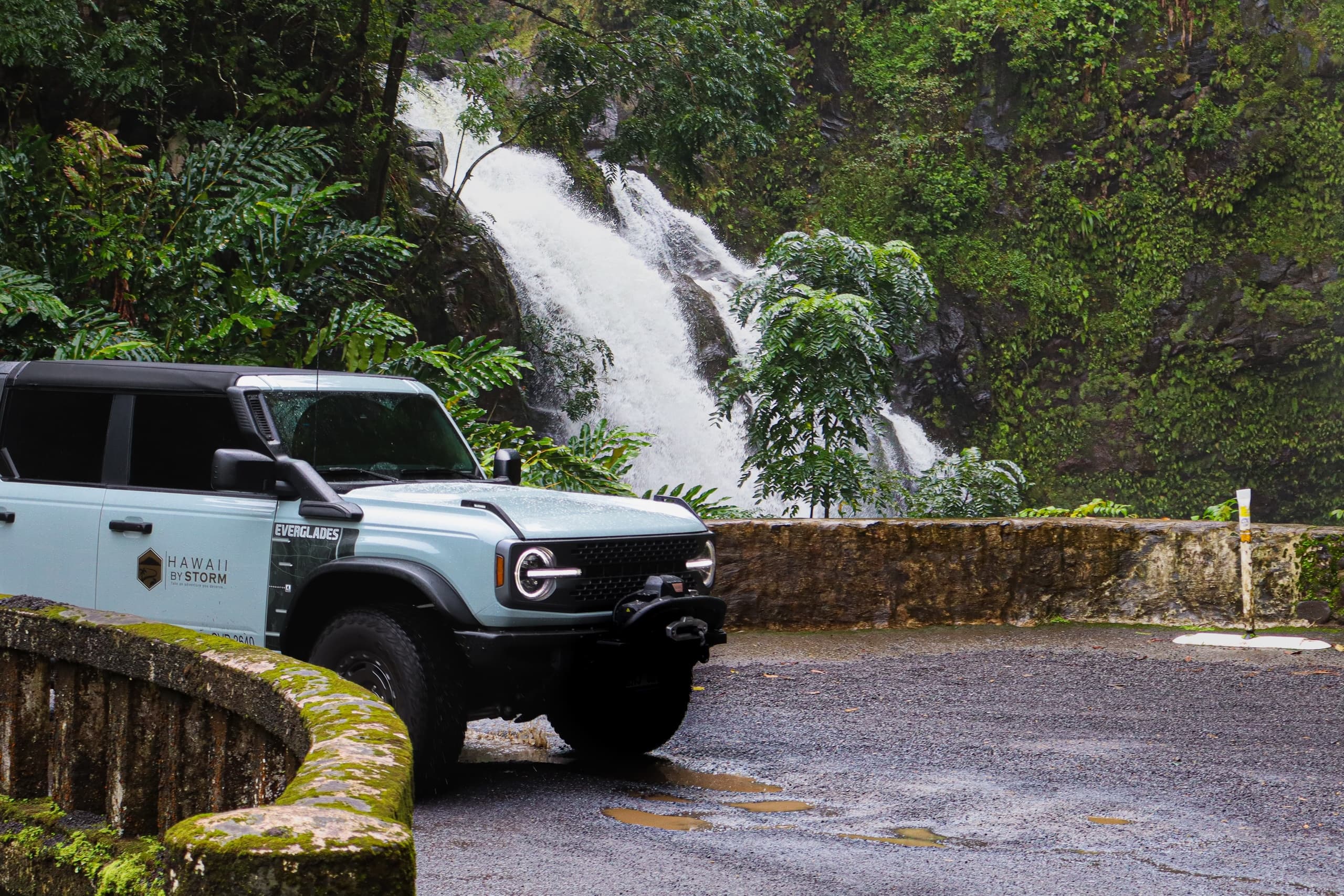 Hana & Back Adventure Tour: Bronco