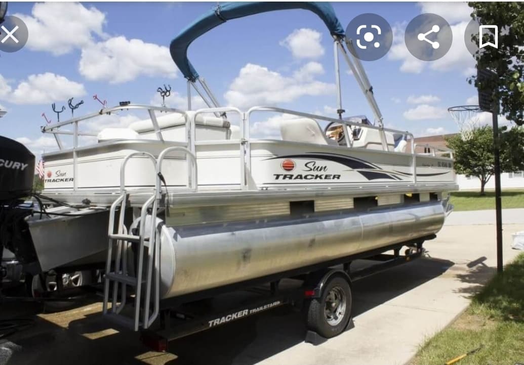 Pontoon Suntracker Fishing Barge 21ft