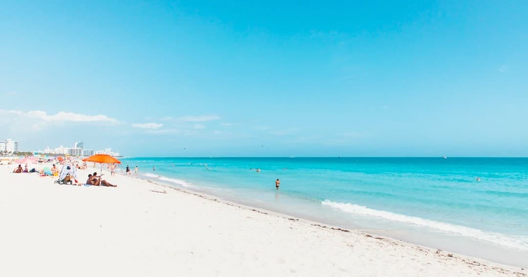 Millionaires Row Land and Sea Combo Tour & Free Bike Rental