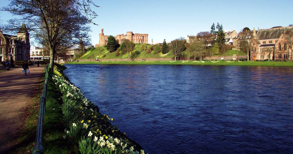Invergordon Shore Excursion - Inverness, Loch Ness and Urquhart Castle