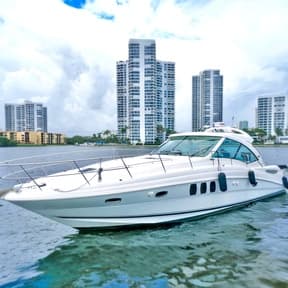 51′ Sea Ray Sundancer