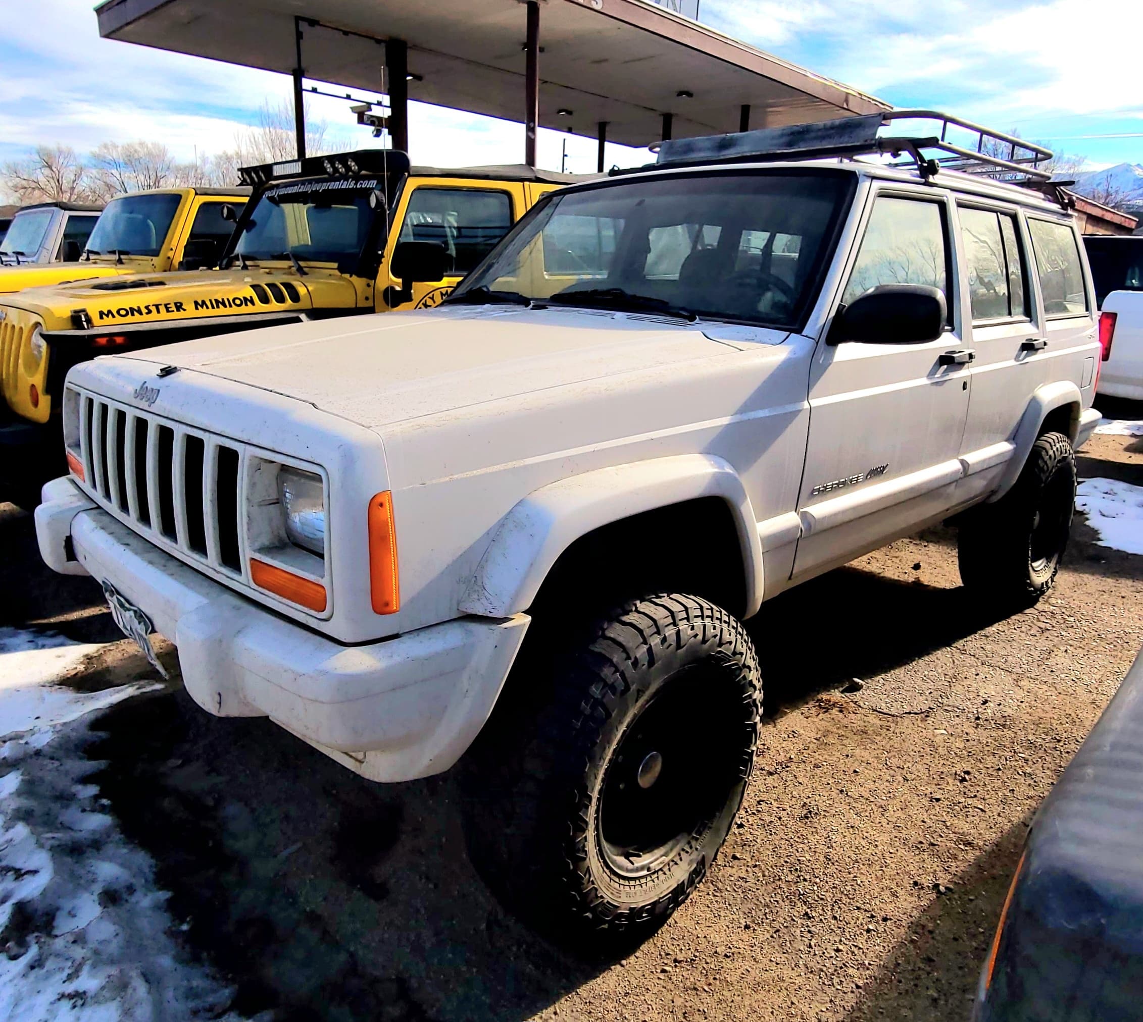 White 4 Door Jeep Cherokee - OG""