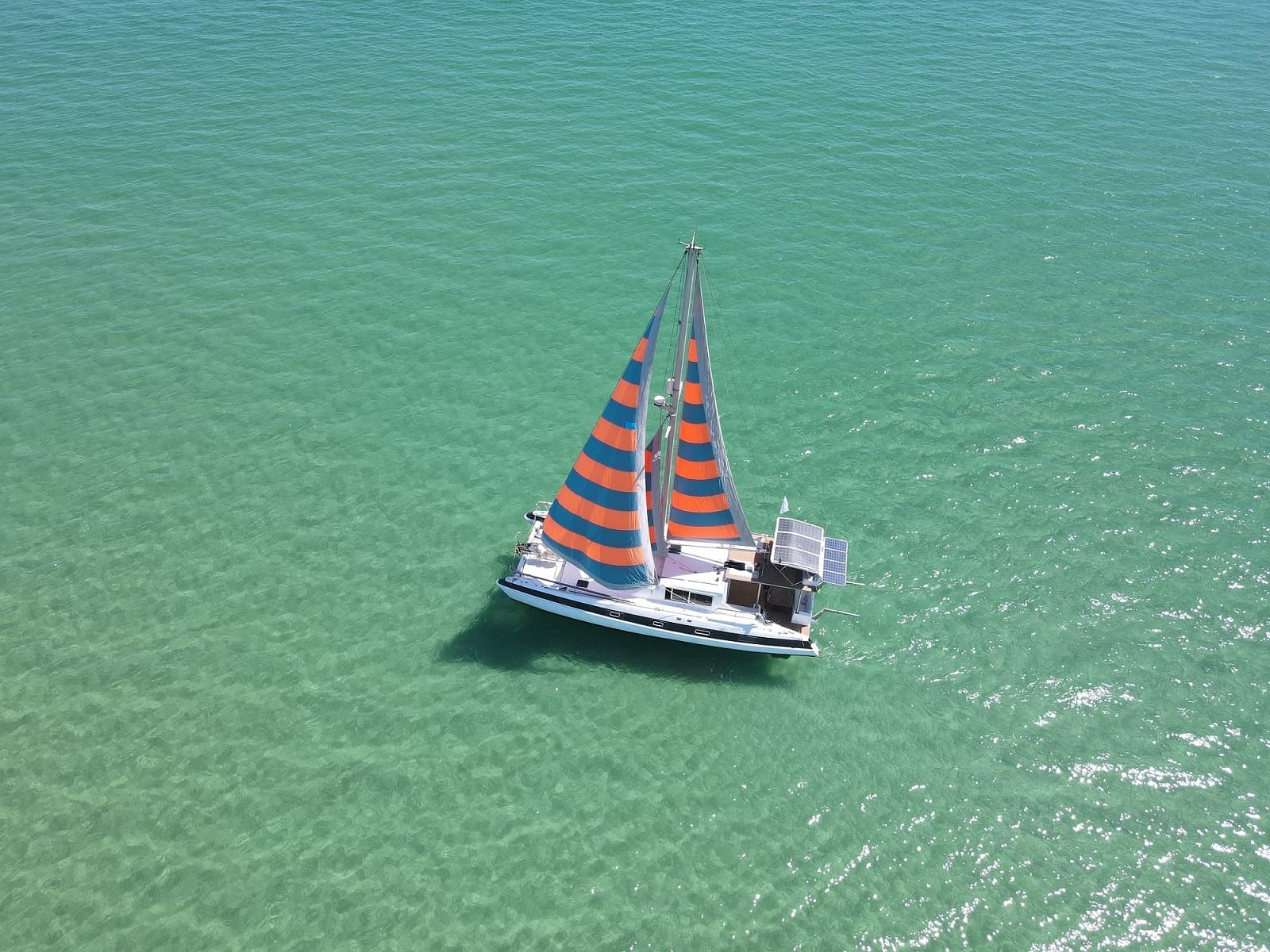 Full Day - Sail Catamaran Blue lagoon