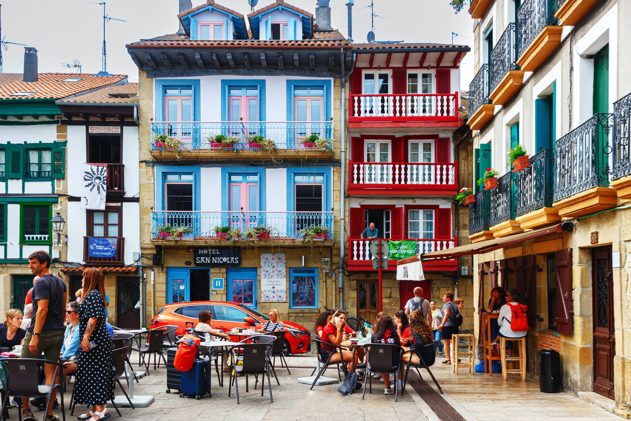 Hondarribia: Tour Guiado a Pie por los Lugares Destacados de la Ciudad