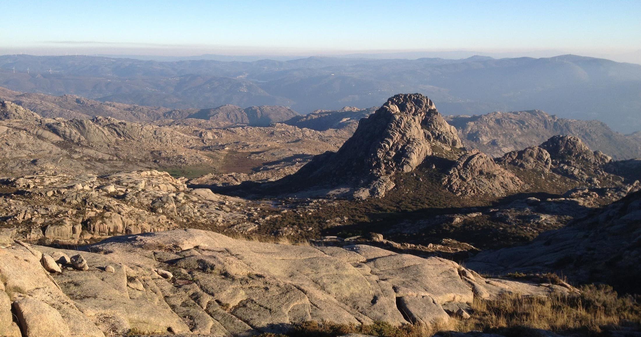 Long Mountain Hike (5-9 H)