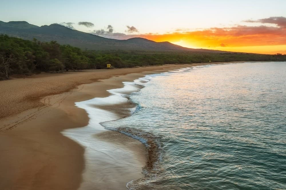 Kauai Waterfalls & White Sand Beaches Tour