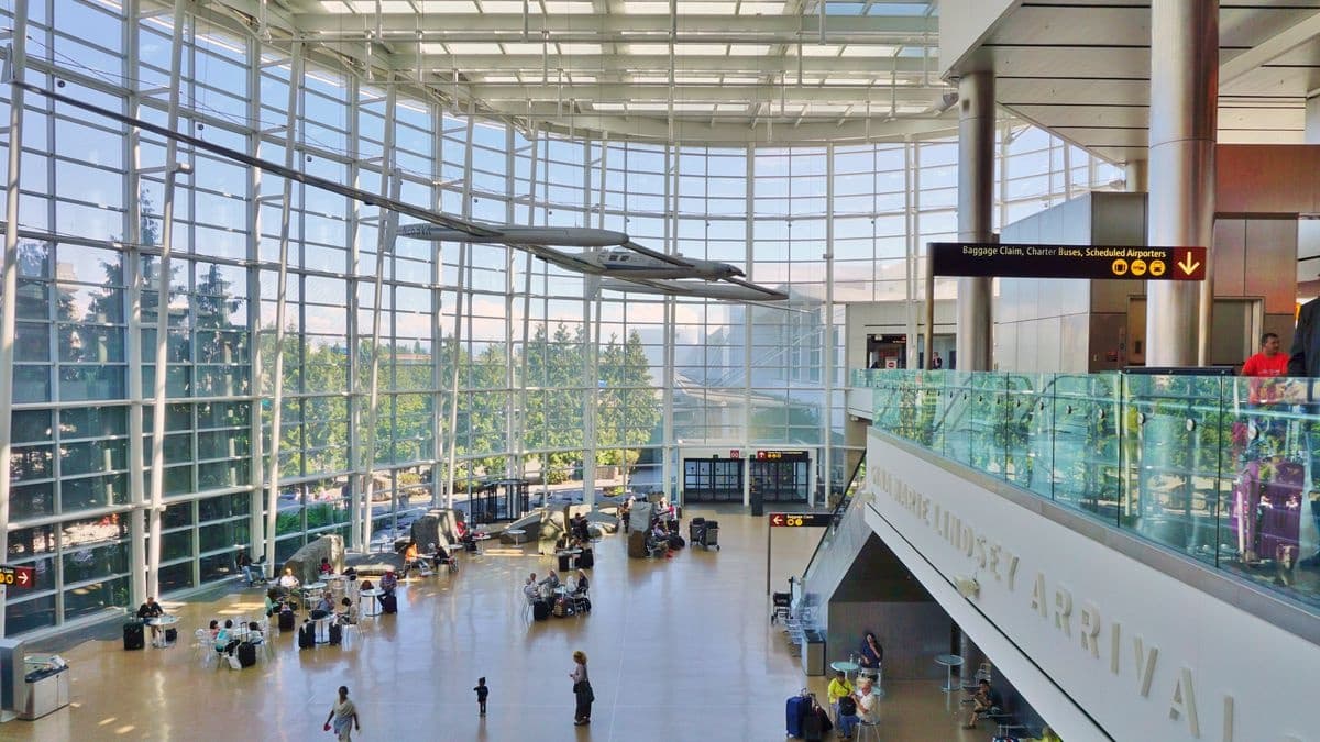 One-Way: Airport to Pier