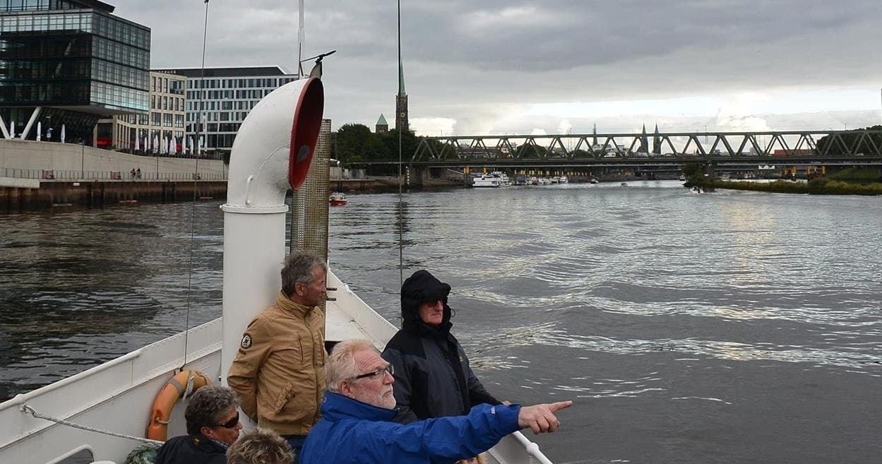 Einzelfahrt: Brake → Pier2/Waterfront