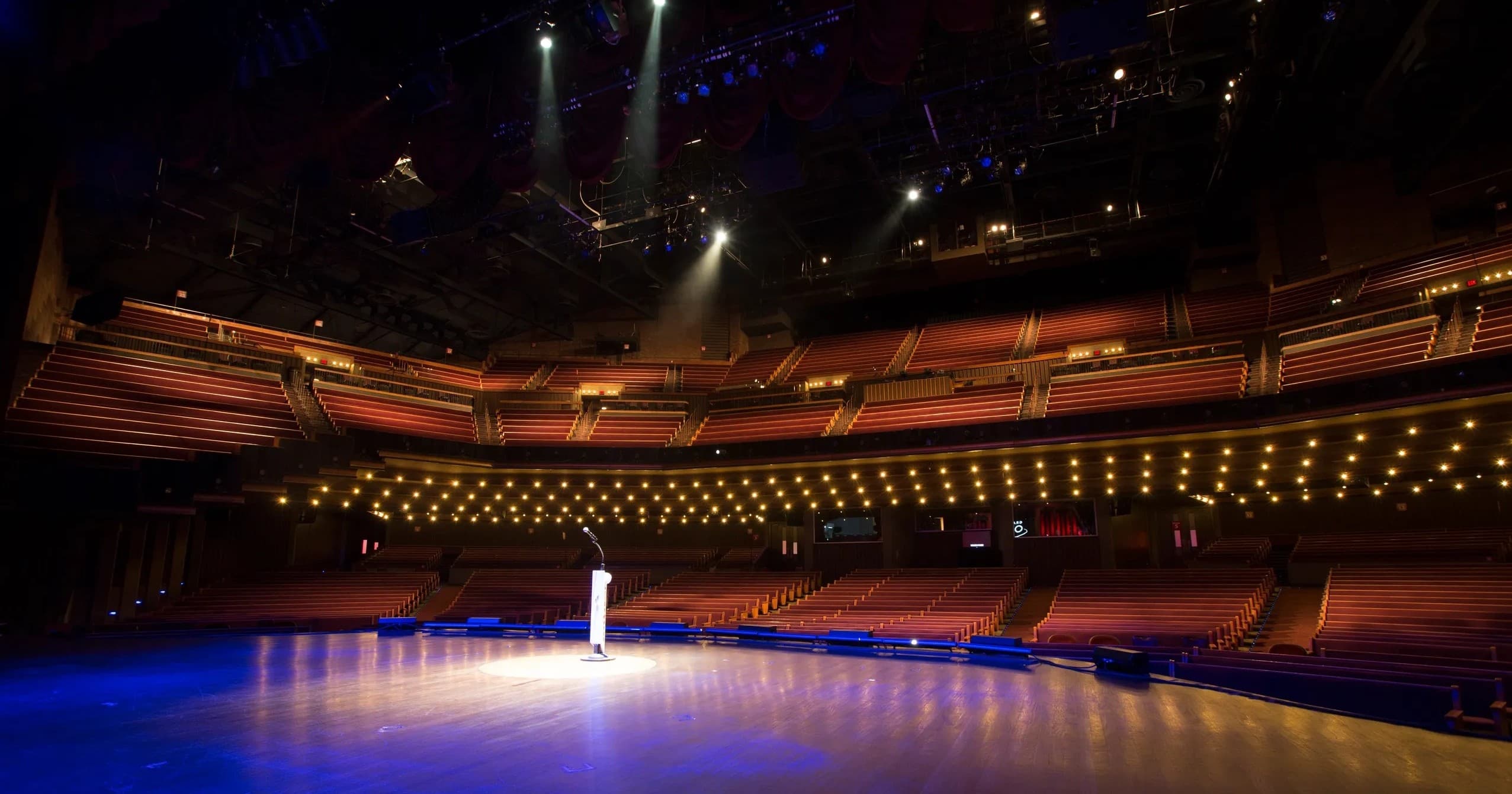 Grand Ole Opry House Tour