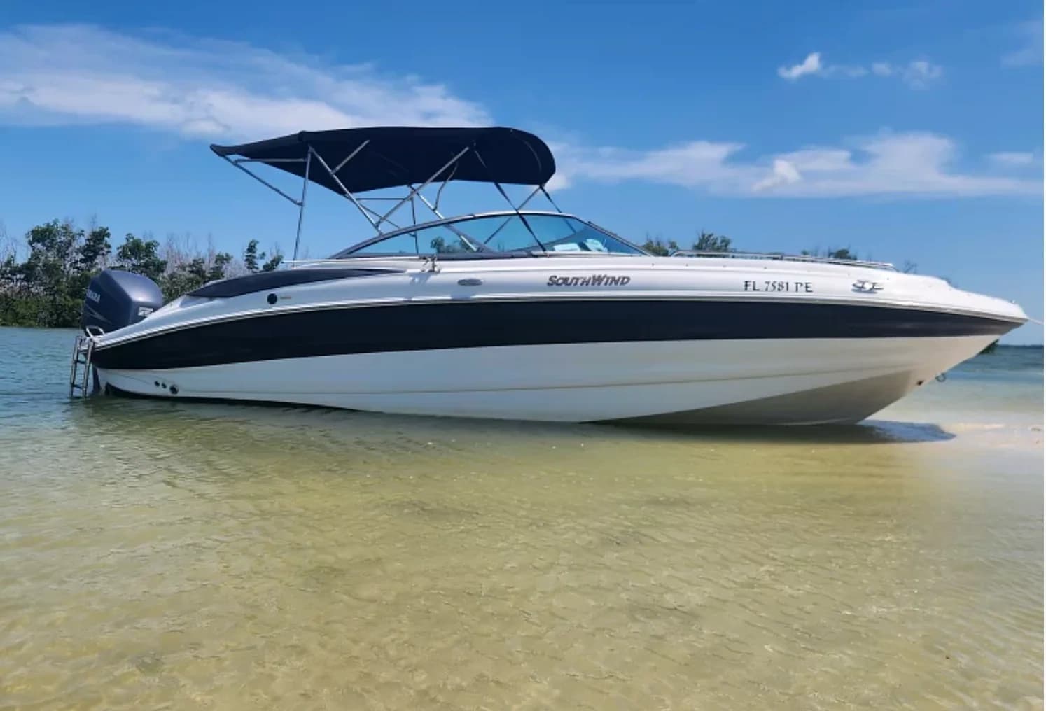 Southwind 2600 Sundeck / 250 HP