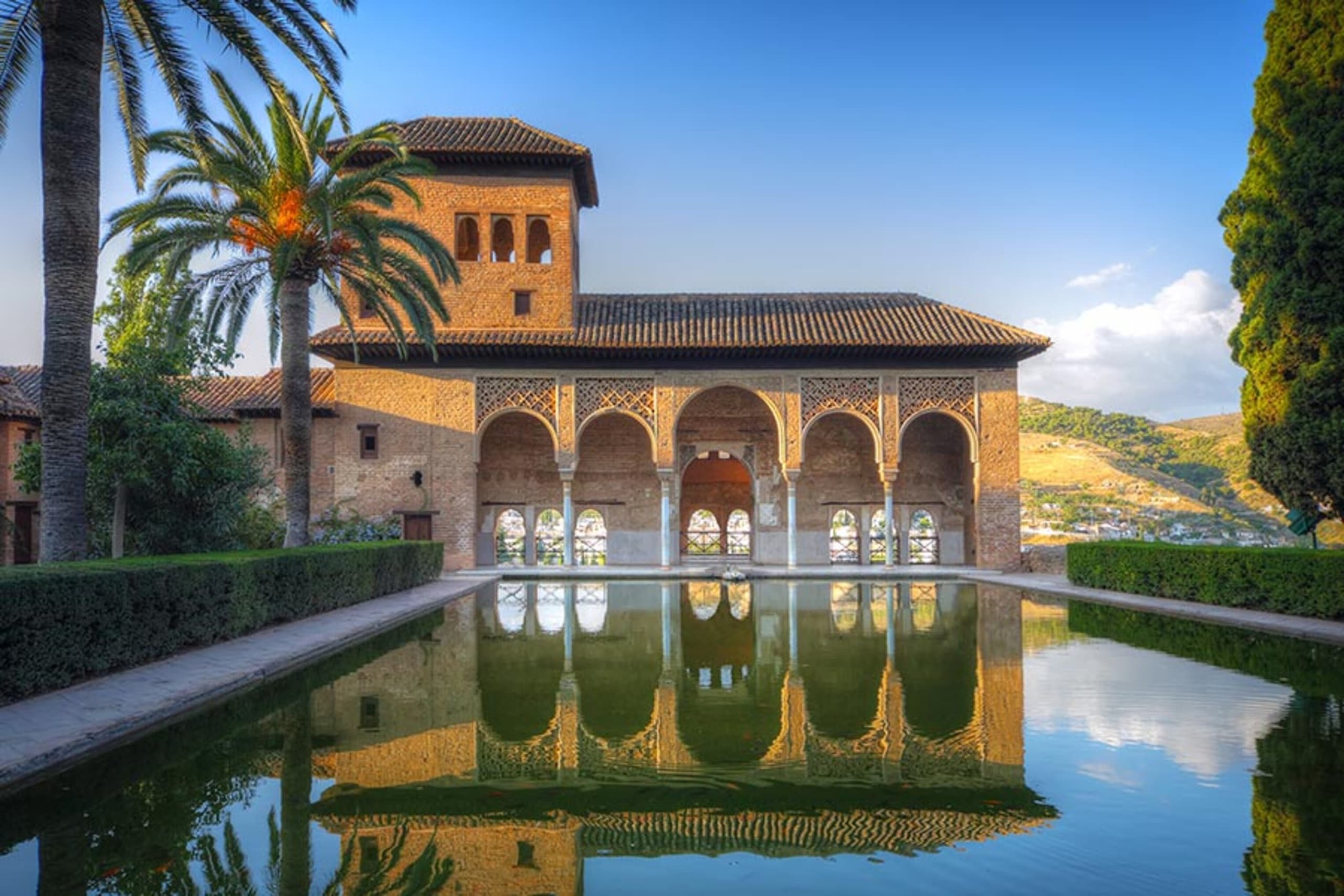 Visita guiada Alhambra: Alcazaba, jardines y Generalife