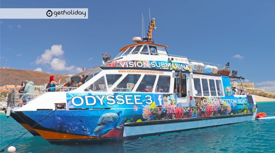 Barco con actividades en Fuerteventura