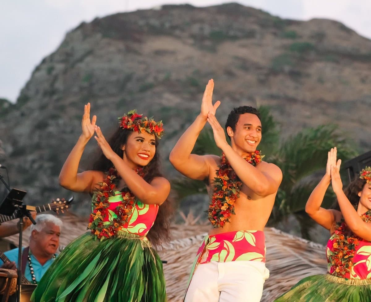 KA MOANA LUAU - SPLASH