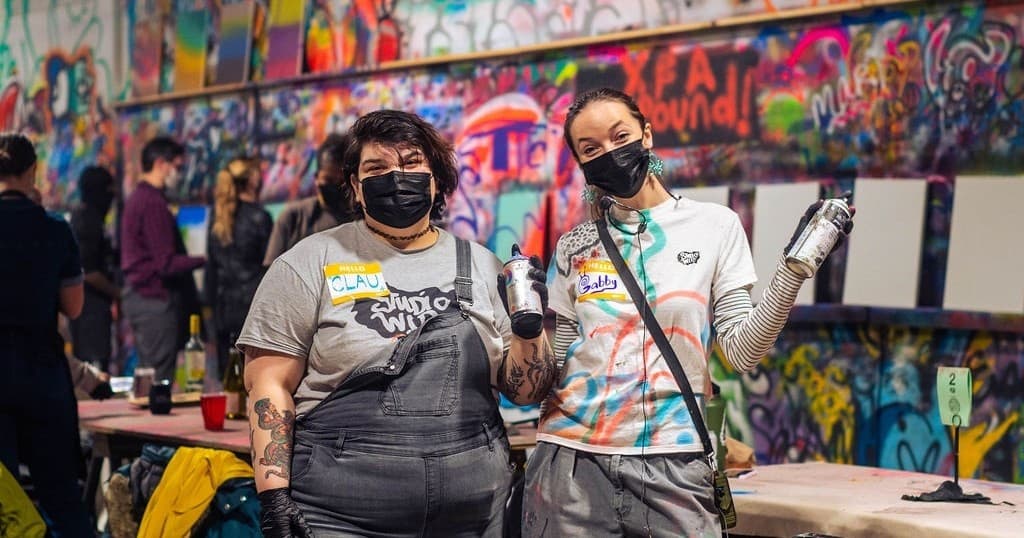 Spray Paint 'n' Sip- Chicago