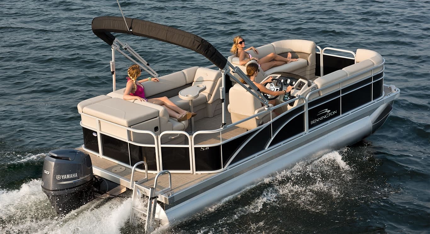 21' Tritoon: Bennington Edition