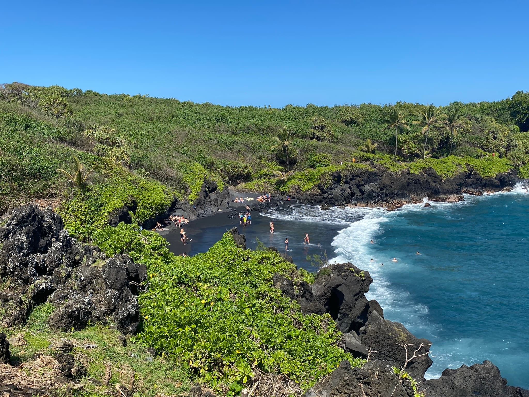Hana & Back Adventure Tour: Luxury Expedition