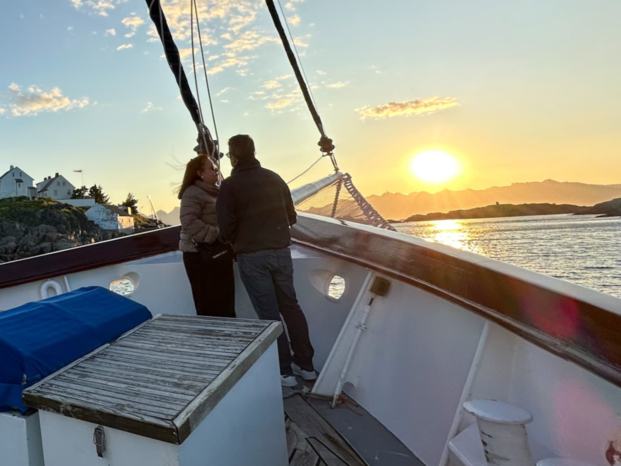 Private Midnight Sun Yacht Cruise