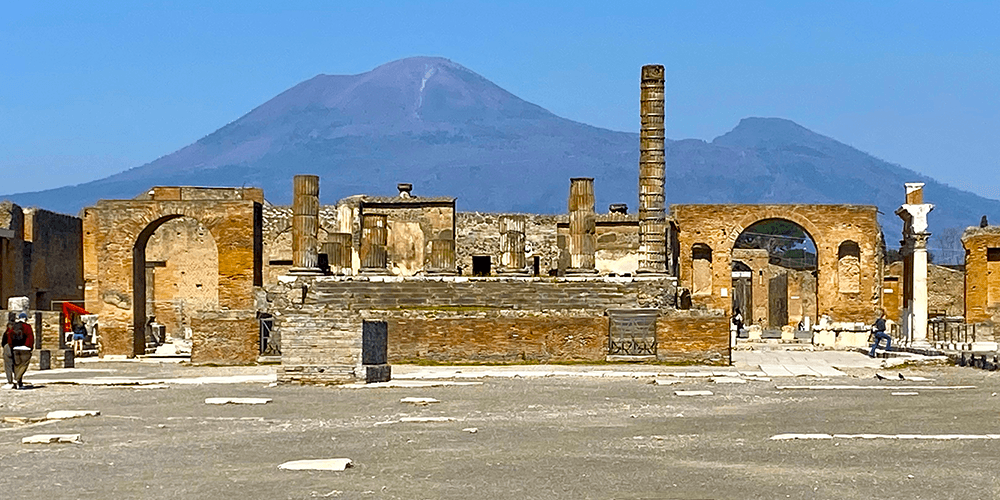Pompeii with easy lunch
