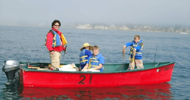 Capitola - Motorized Skiff Rental