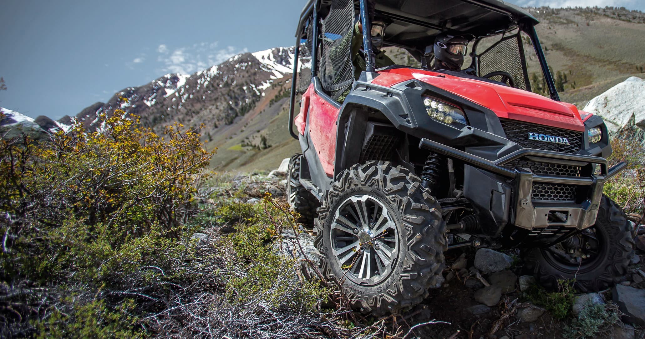 Honda Pioneer 1000-5 Deluxe