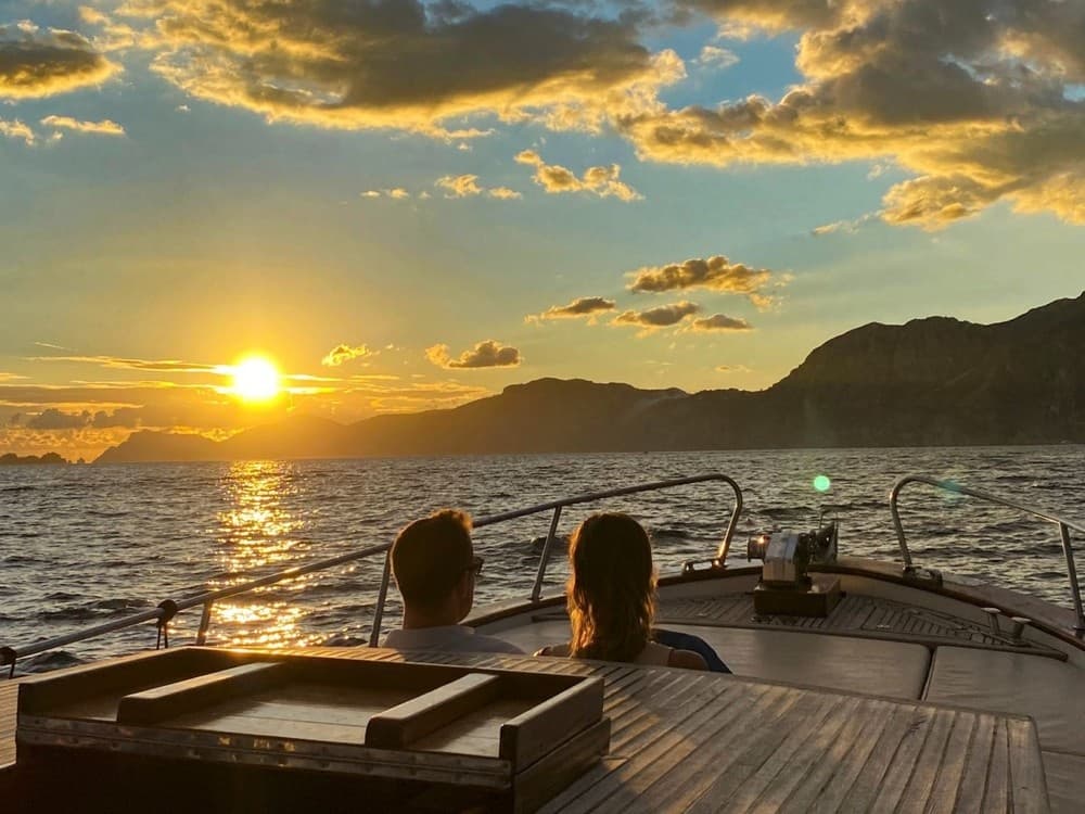 Crociera del tramonto, tour privato