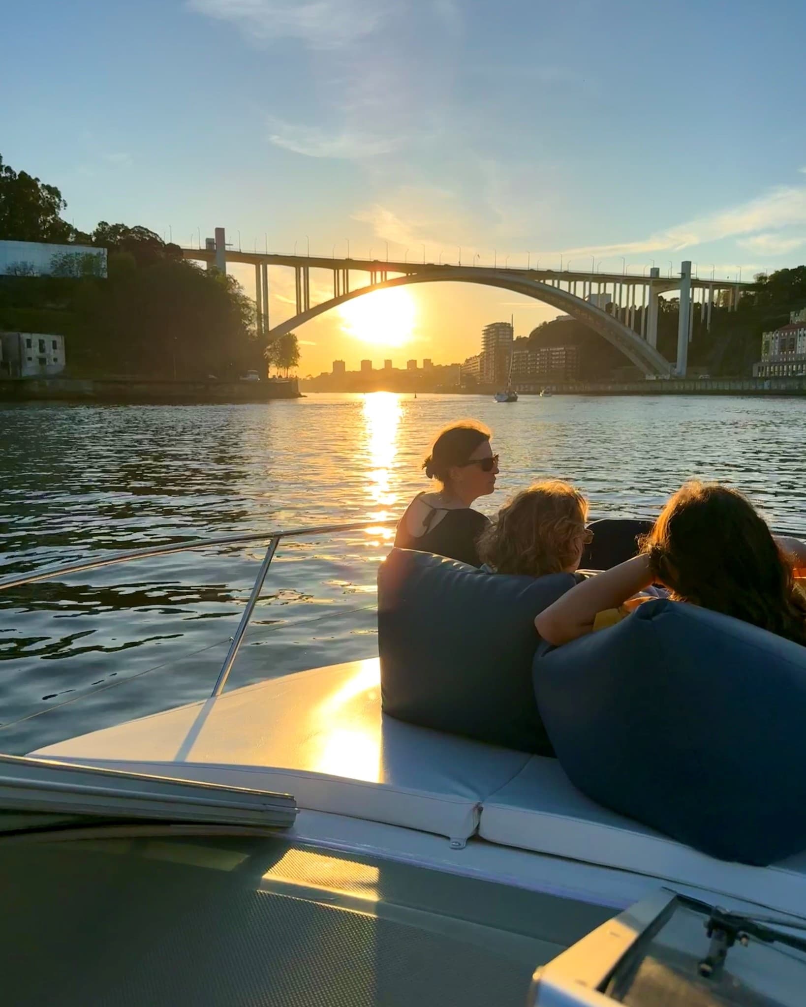 Porto SHARED Boat Tour: 6 Bridges & River Mouth