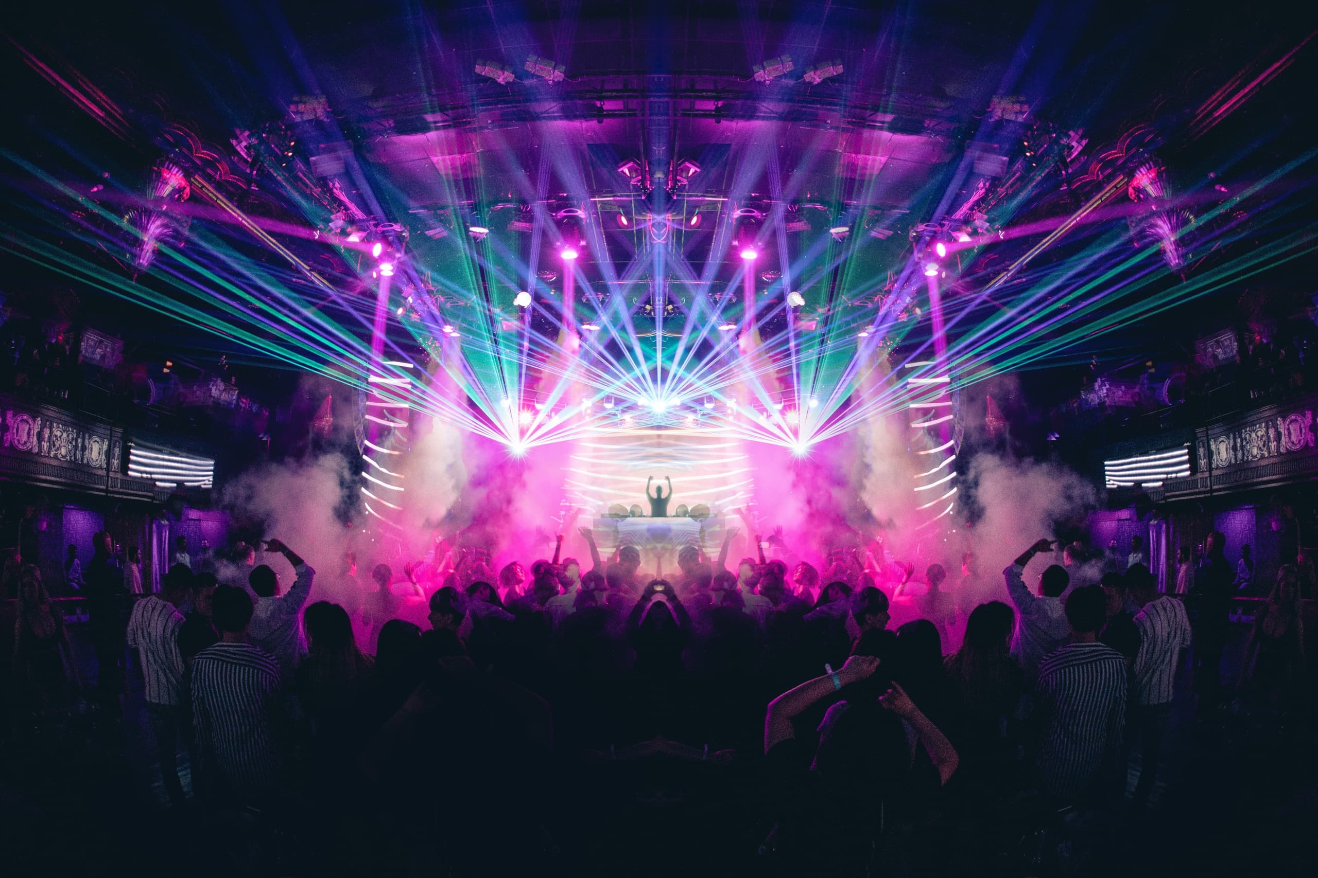 Private Party Bus Nightclub Tour
