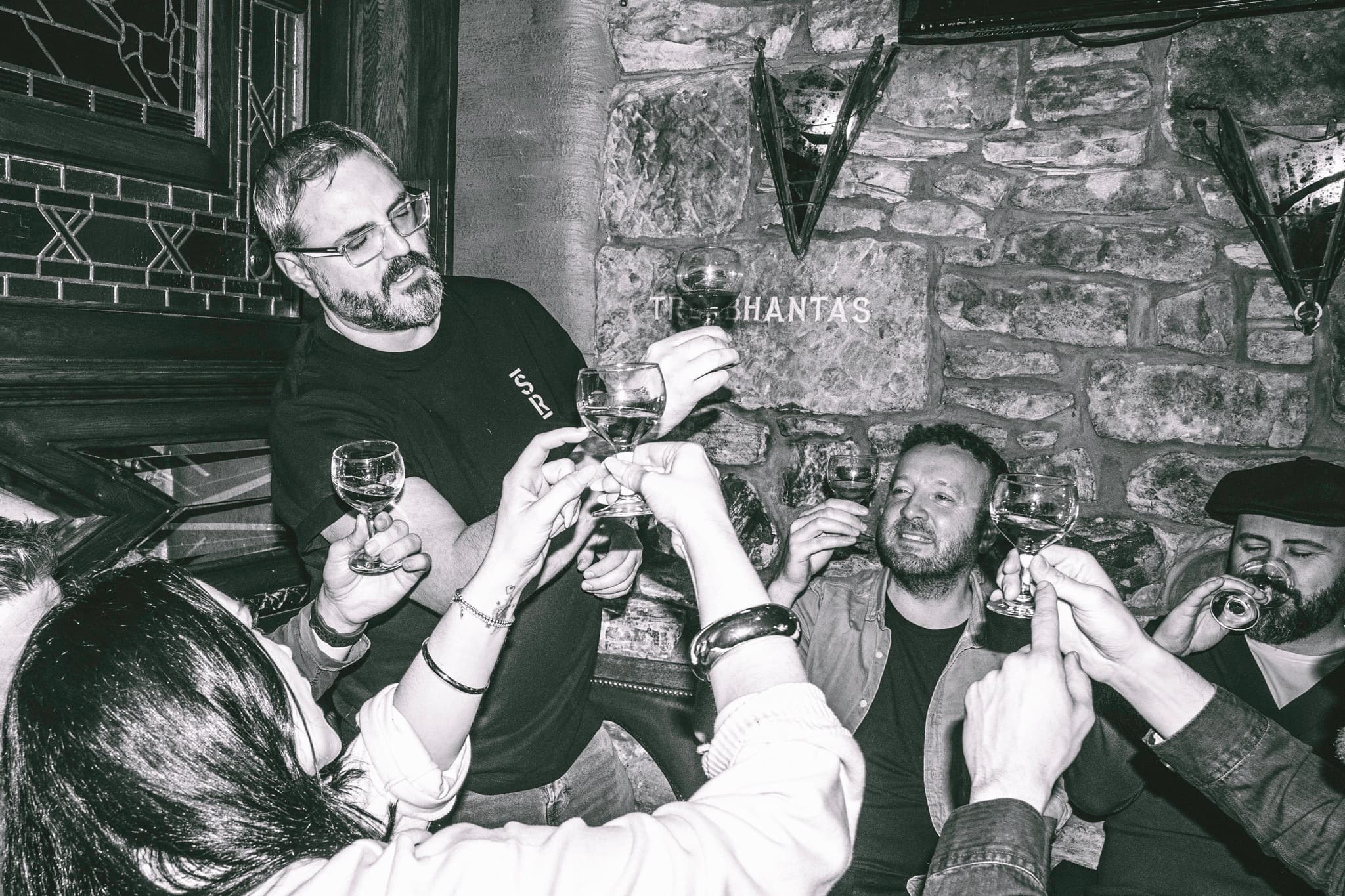 Scottish Rogue Whisky Pub Crawl