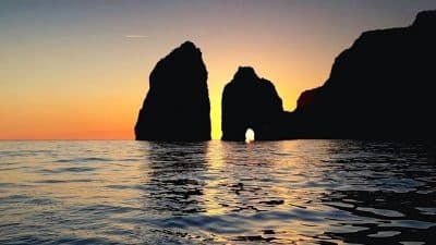 Escursione in barca in costiera sorrentina e Capri – Esperienza Day & Night - TOUR IN SPAGNOLO