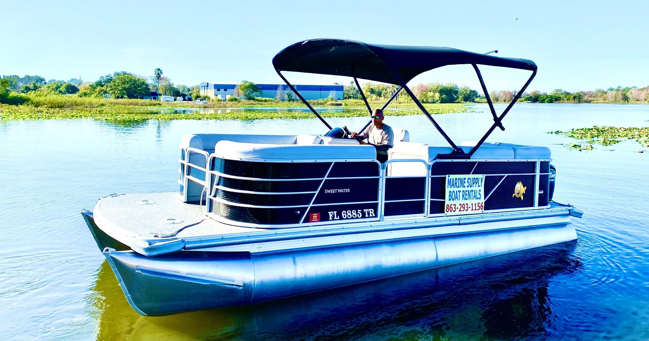 20' Cruising Pontoon Boat