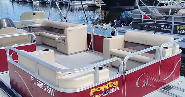 8 Passenger Pontoon Boat Rental