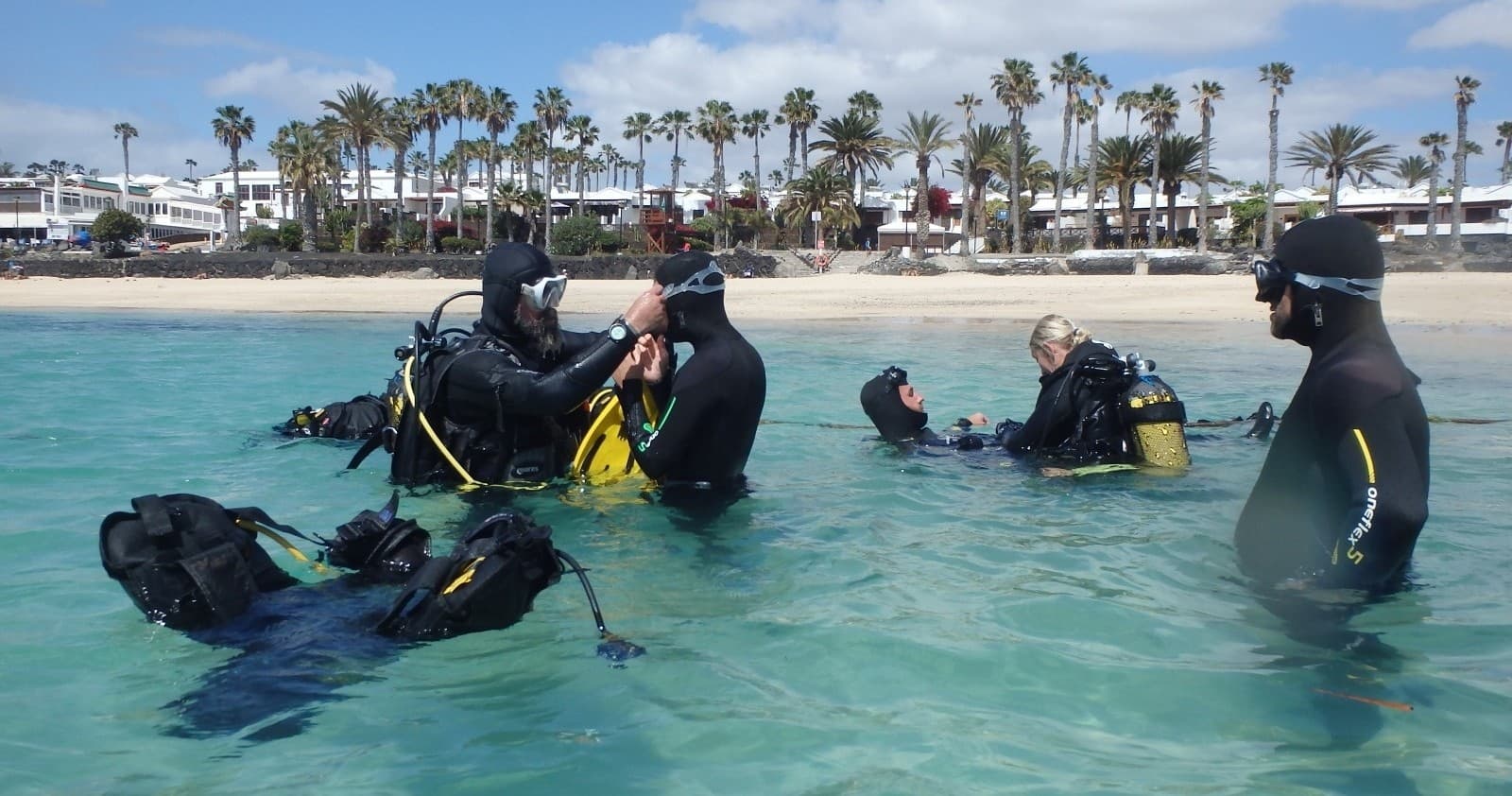 TRY SCUBA