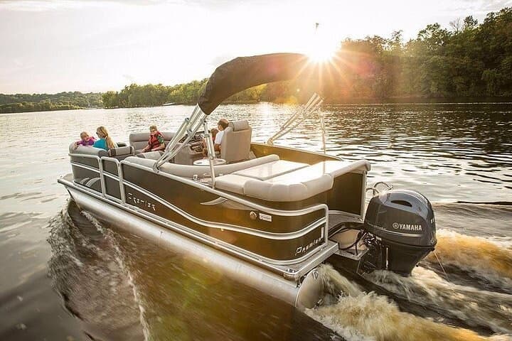 Pontoon Boat Rental