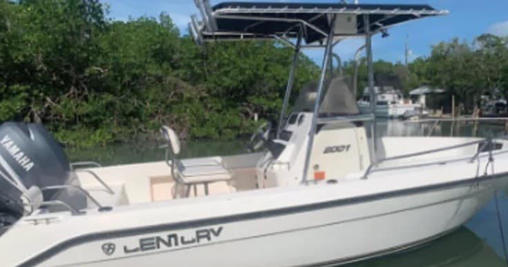 21' Center Console Fishing Boat Rental
