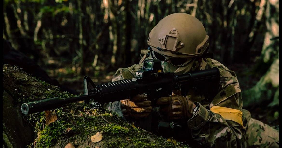 Private Airsoft - Rambo Shooter