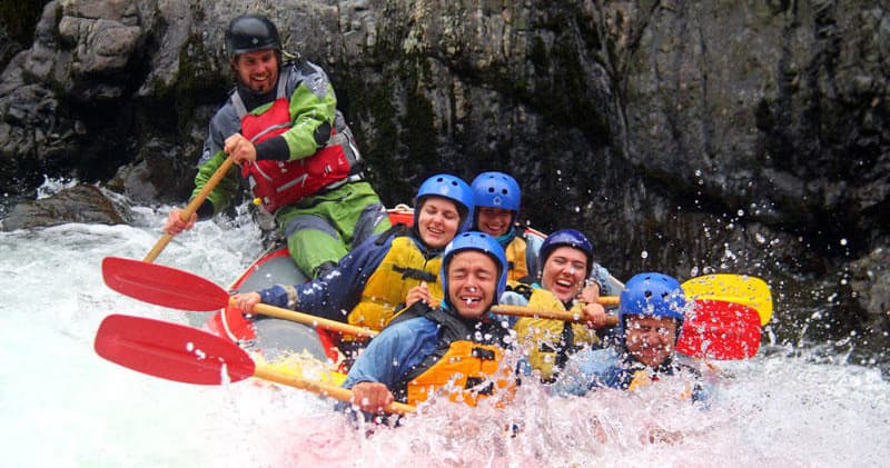 Stay & Play with Grade 5 White Water Rafting