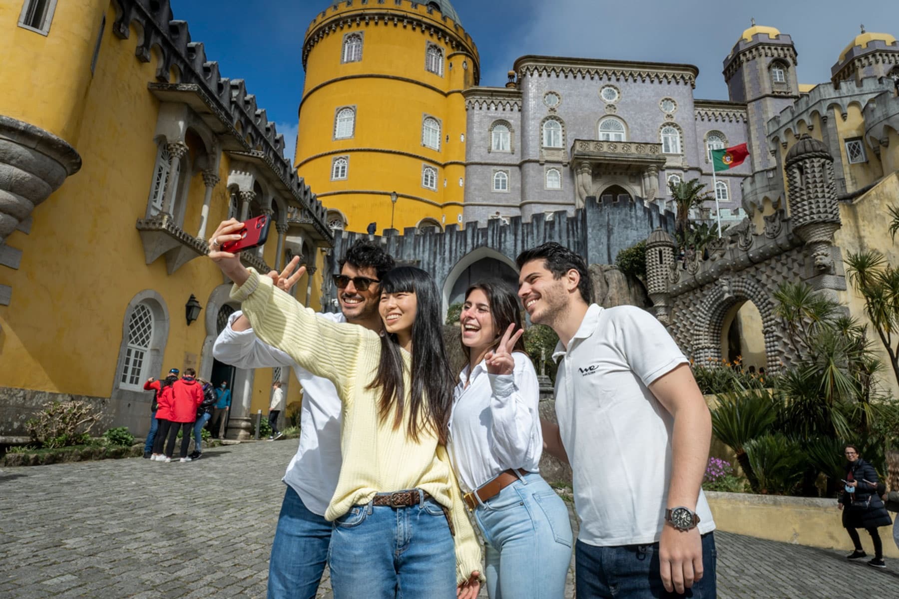 Three Cities in One Day: Sintra, Nazaré & Fátima from Lisbon